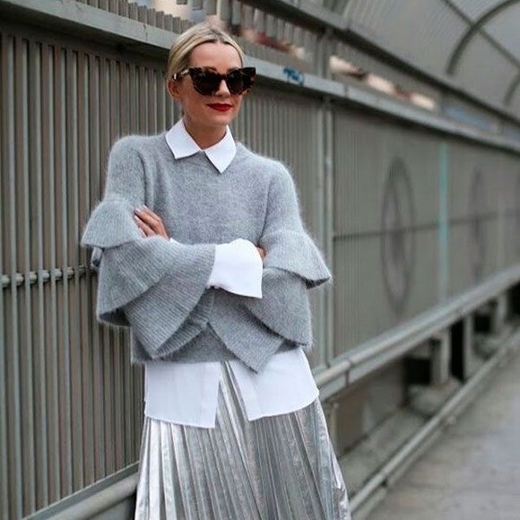 Love, October Sweater | SOLD OUT - Picture 4 of 8